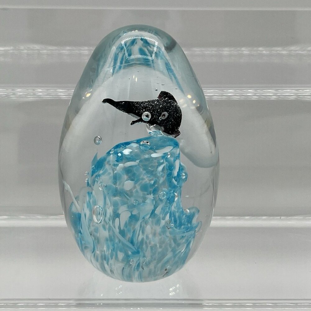 Vintage Blown Art Glass Paperweight Bubbles Whale Orca Water‎ Ocean Unmarked